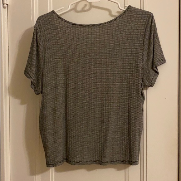 American Eagle Lightweight Crop Top Size XL - Picture 4 of 4